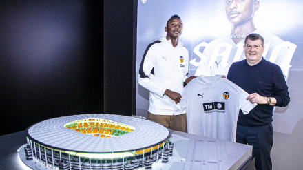 Sadiq, nuevo jugador de la Real Sociedad