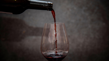 Imagen de recurso de una botella de vino