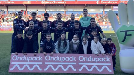 Formación del Extremadura ante el Jaén