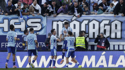 El Málaga juega bien y gana