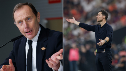 Butragueño le dedica unas palabras a Xabi Alonso antes de la rueda de prensa de Arbeloa