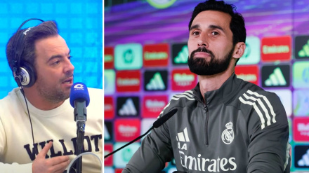 Nacho Peña y Álvaro Arbeloa en rueda de prensa