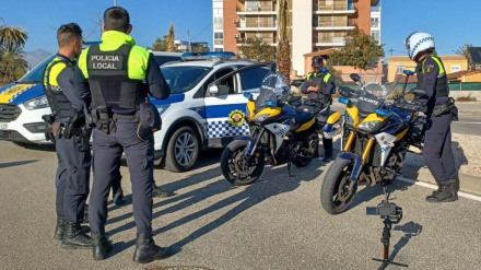 Su exmujer ha presentado una denuncia en la Guardia Civil de San Vicente.