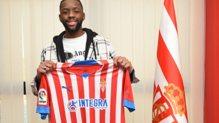 Yann Kembo cuando llegó al Sporting