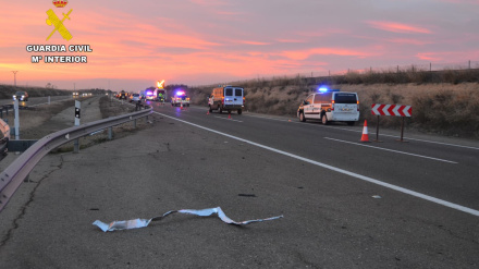 accidente camion a23 pierde carga