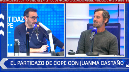 Quique Sánchez Flores, junto a Juanma Castaño en El Partidazo de COPE