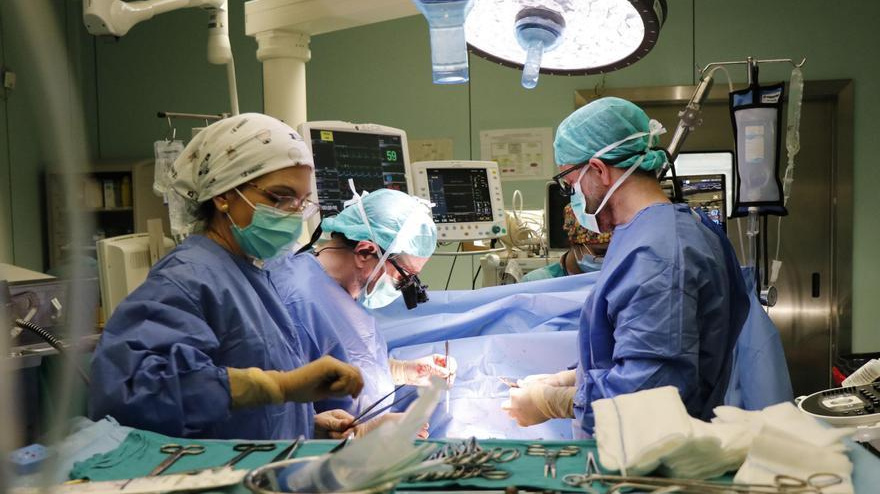 Cirugía en quirófano