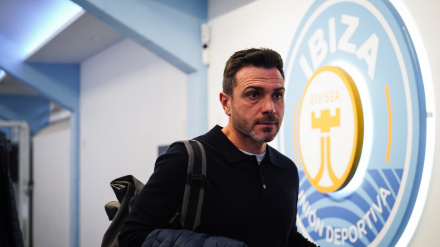 Adrián Colunga, entrenador del Real Murcia