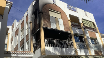 Controlan un incendio en una vivienda de Almuñécar gracias a la rápida actuación de los bomberos