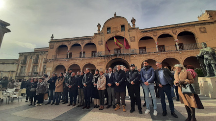 Minuto de silencio en Lorca por las víctimas del accidente de tren de Córdoba