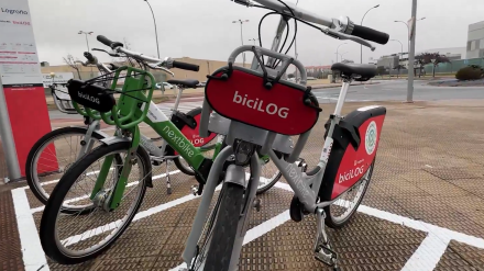 Logroño se sube a la bici