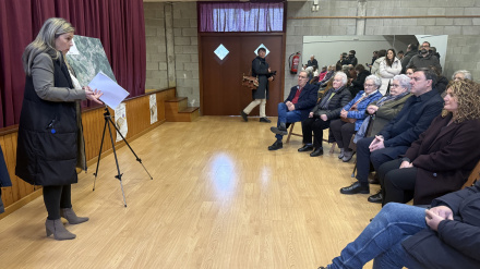 Un momento de la presentación en Narón