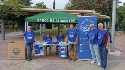 Voluntarios del Banco de alimentos del Segura