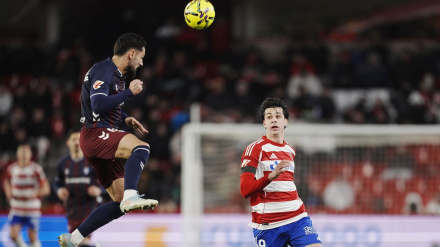 Gonzalo Petit en su debut como jugador del Granada