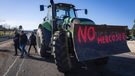 Protestas contra el acuerdo