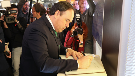 Pérez Llorca en Fitur