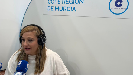 Beatriz Sánchez del Amo, concejal de Turismo de Cartagena, en FITUR