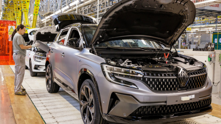 La Factoría de Renault de Villamuriel de Cerrato (Palencia)  tras las obras de transformación de la planta para fabricar el modelo Austral