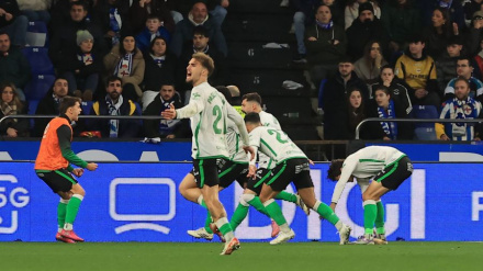 Los sonidos del Racing en COPE Cantabria: revive el gol de Peio Canales que dio la victoria a los cántabros en Riazor
