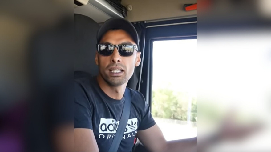 Dario, camionero en una captura de Youtube de @Archieted0