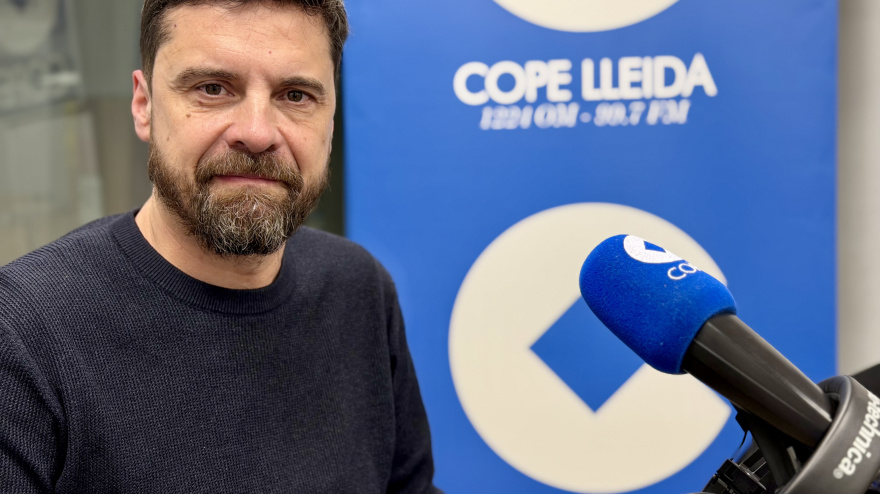 Carlos Enjuanes regidor de l'Ajuntament de Lleida, als estudis de COPE Lleida