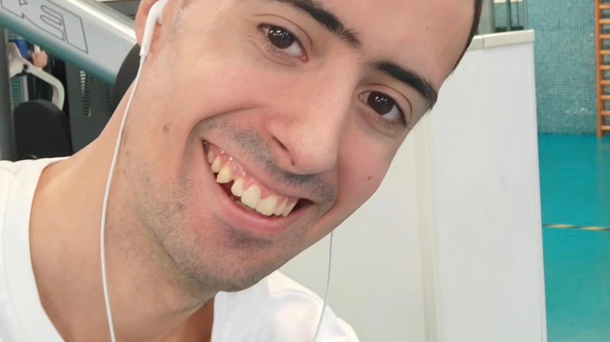 Jon, alumno de la Escuela de Formación de Asprodema-Rioja