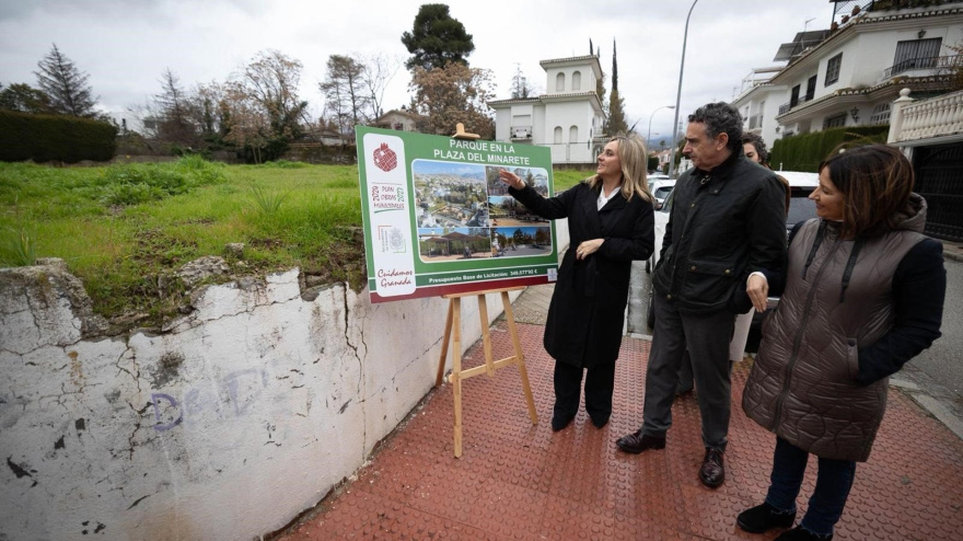 La alcaldesa de Granada, Marifrán Carazo, presenta el proyecto del nuevo parque