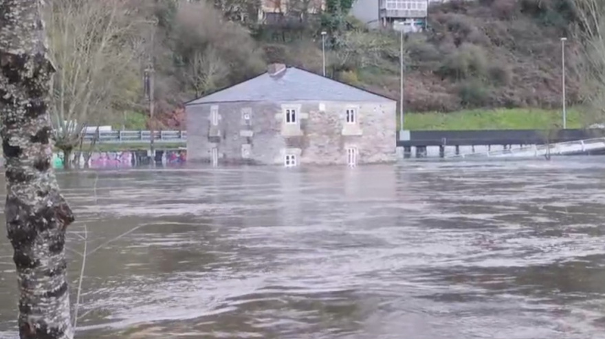 Miño desbordado en Lugo