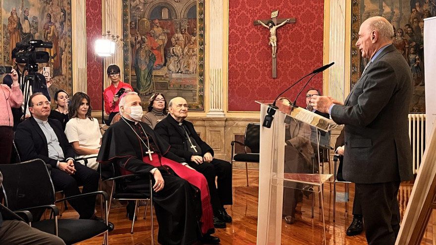 Bernard Picasso y Mario Iceta