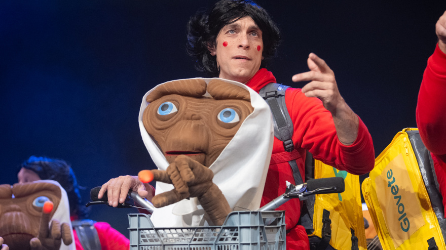 Chirigota 'Los que se lo llevan calentito' - Clasificatorias