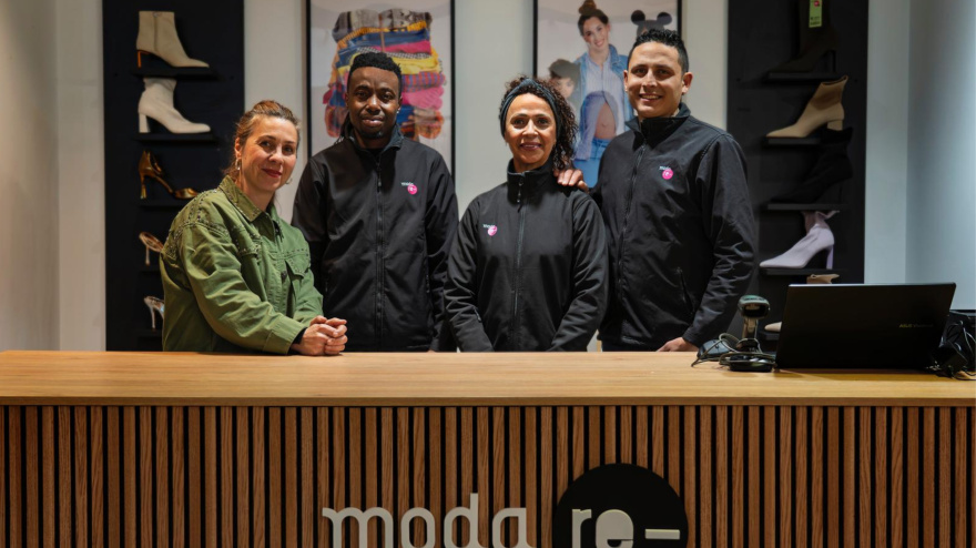 Dependientes Moda-Re de Cáceres