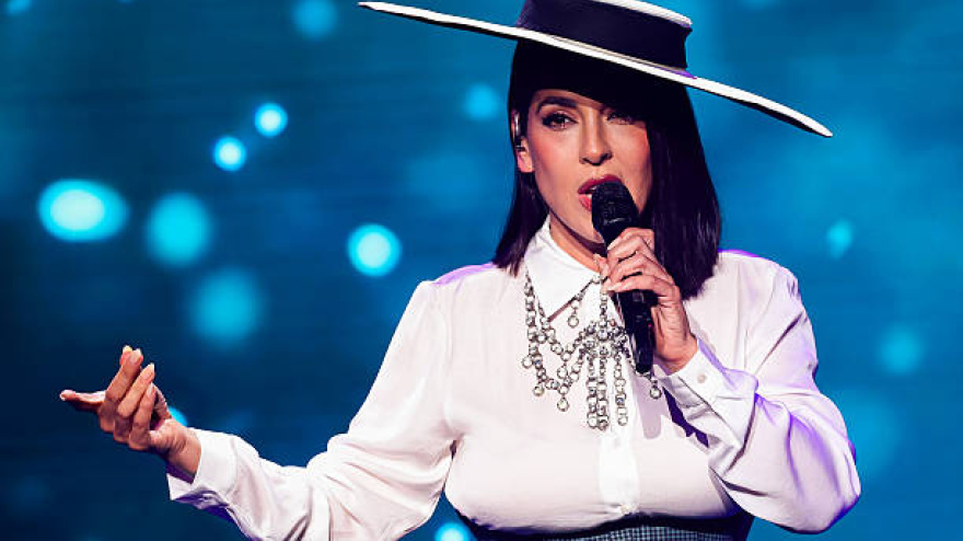La cantante murciana Ruth Lorenzo, pregonera del carnaval de Águilas, durante una actuación.  Pablo Cuadra/Getty Images