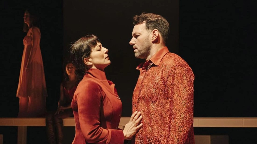 Las amistades peligrosas en Sala Russafa