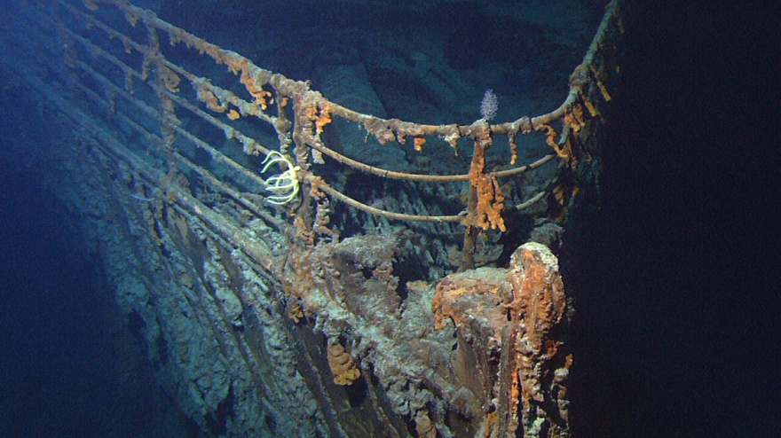 Restos del Titanic a 4.000 metros de profundidad