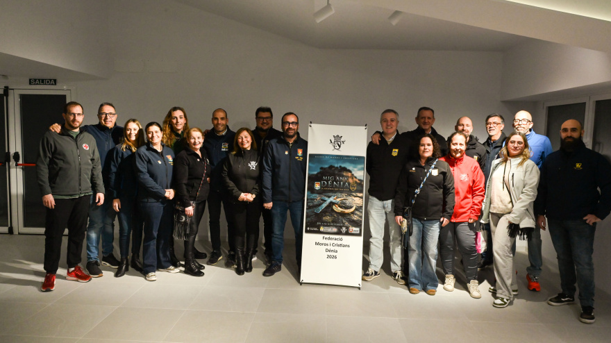 Las capitanías recaen en dos filàs fundadoras: Cavallers del Me’n Fot por el bando cristiano y Walies por el bando moro