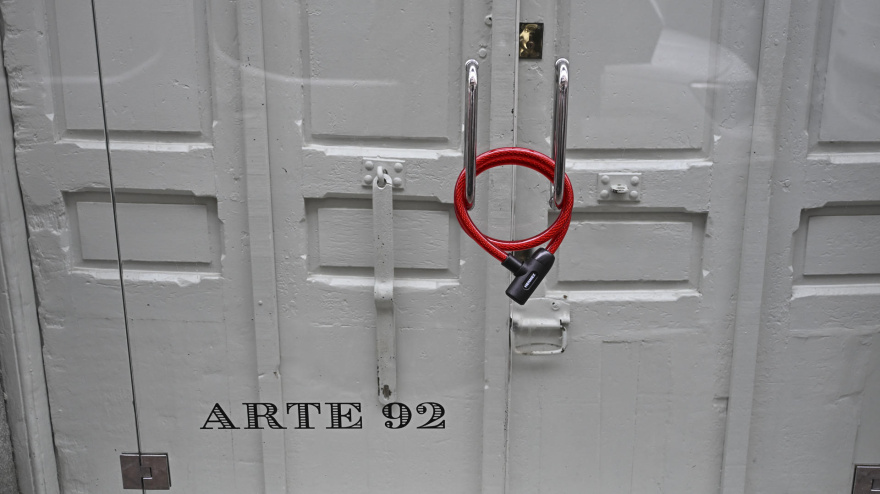 Una de las 200 galerías de artes que este lunes han echado el cierre en protesta por el IVA culturalc