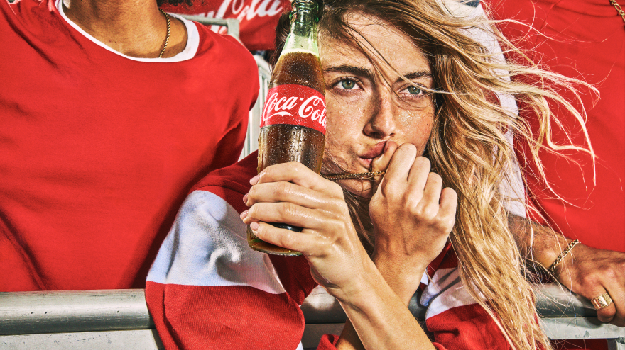 Rumbo a la Copa Mundial de La FIFA 2026TM: Cómo viajar con la Roja y montar el mejor fan-zone en tu salón