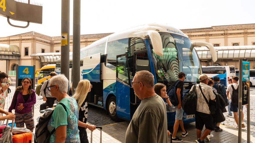 Imagen de recurso de pasajeros en la estación de autobuses de Barcelona