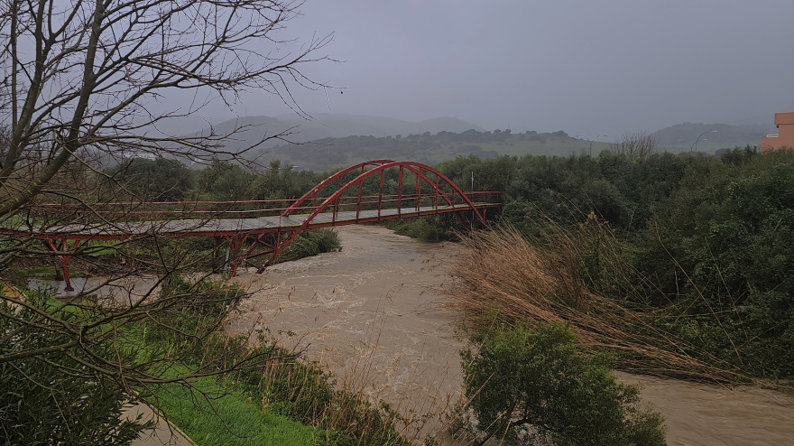 La Agencia Estatal de Meteorología (Aemet) ha activado hasta las 15.00 horas de este miércoles 4 de febrero aviso de nivel rojo --peligro extraordinario--