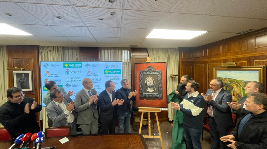 Presentación del cartel de la Semana Santa de Zmaora 2026