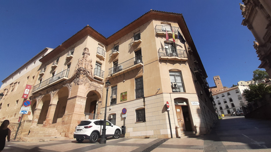 Vista del edificio de los juzgados de Lorca que Ceclor propone derribar