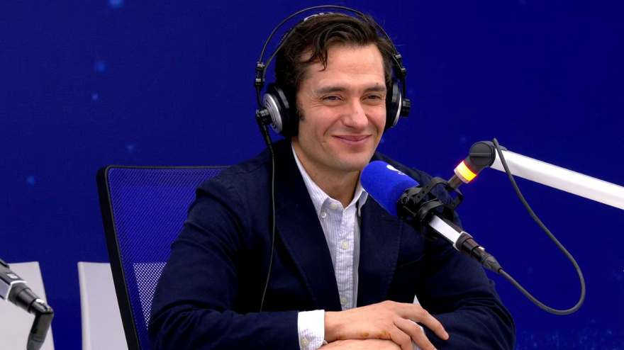 David Alndete presentando su libro 'Objetivo venganza' en Herrera en COPE