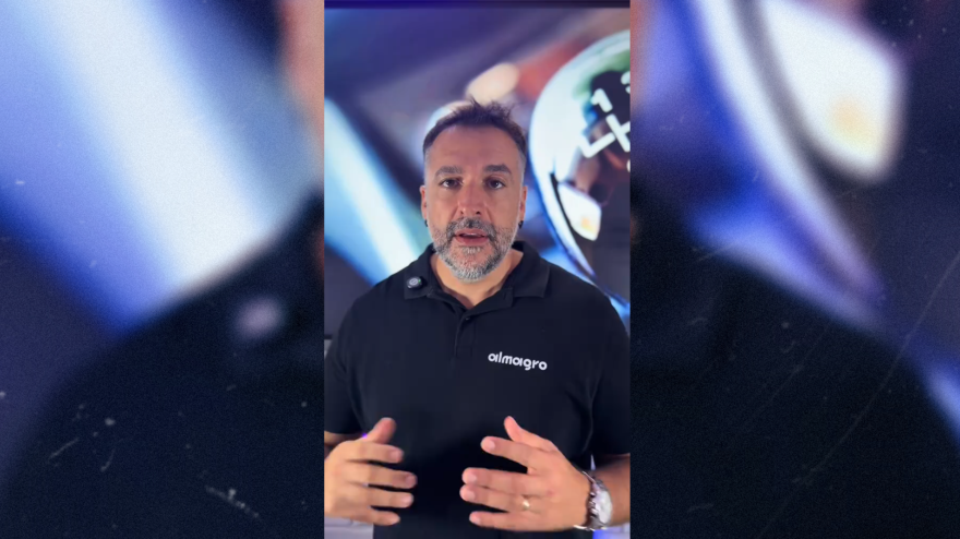 El profesor de autoescuela, en el vídeo