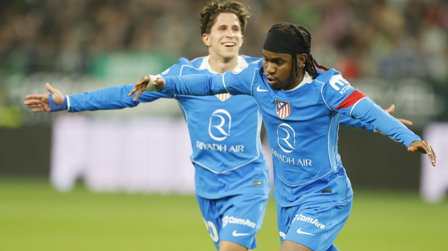 Lookman celebra su gol en el Betis - Atlético de Madrid