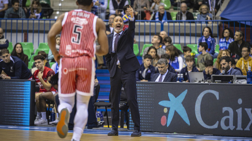 Sito Alonso, entrenador de UCAM CB