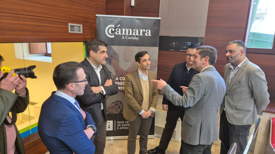 Visita de autoridades al nuevo Polo de Emprendimiento de los servicios camerales de Ferrol