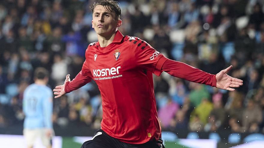 Budimir celebra su gol ante el Celta en el Celta - Osasuna