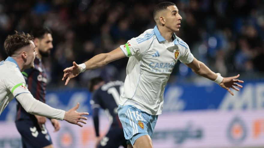 El central El Yamiq fue el protagonista absoluto y pasó del cielo al infierno. Marcó para su equipo y también para el rival. Y acabó expulsado