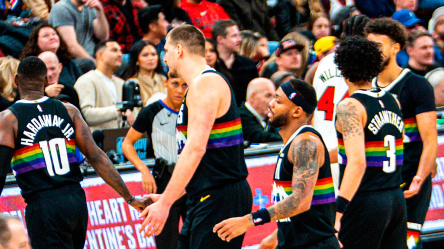 Los Nuggets ganaron con el triple-doble 182 de Nikola Jokic en la NBA.