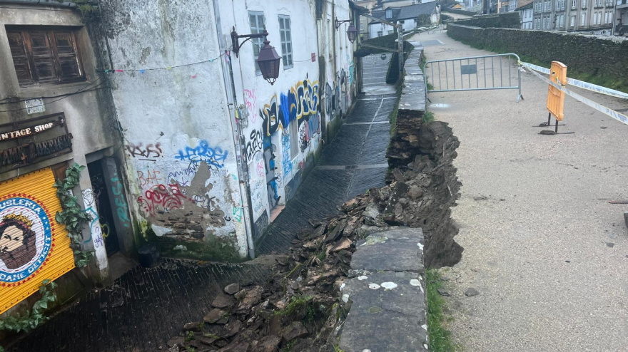 Se cae parte del muro interior de la muralla romana de Lugo